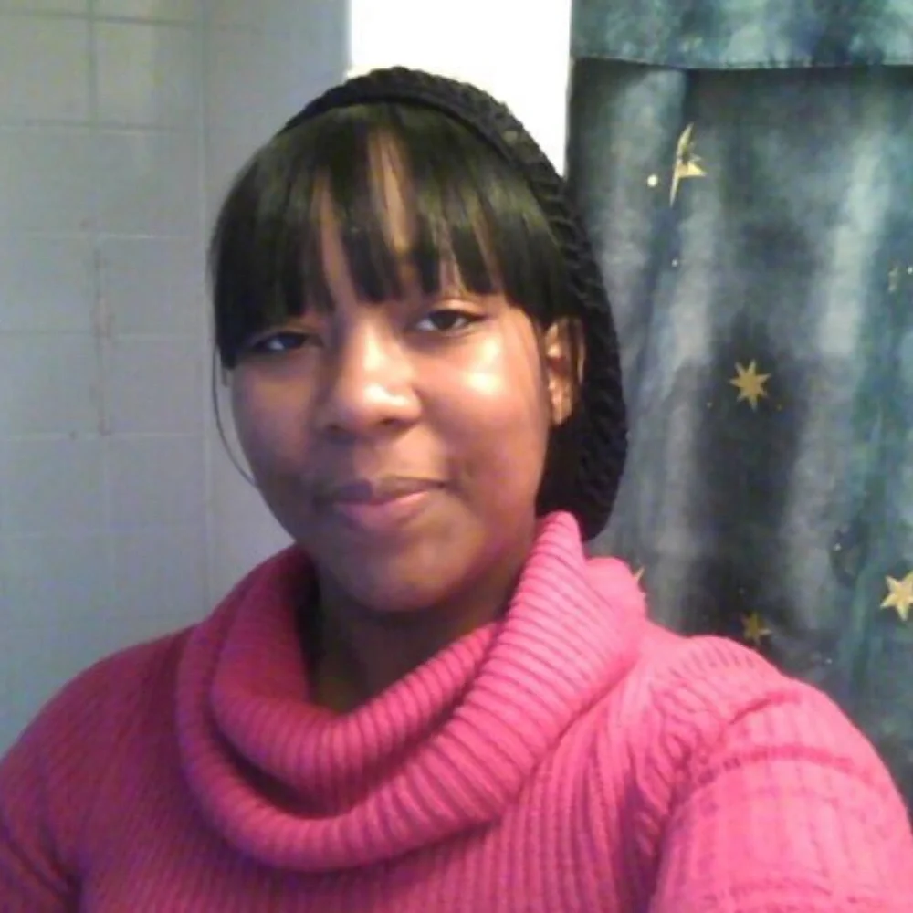 Modeling - Picture 9 of 11